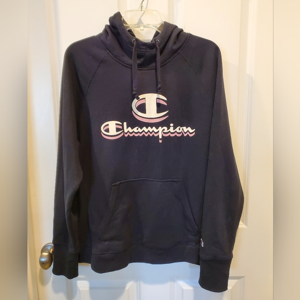 Women's Champion sweatshirt, size‎ Large.